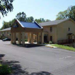 Days Inn Pottsville Exterior foto